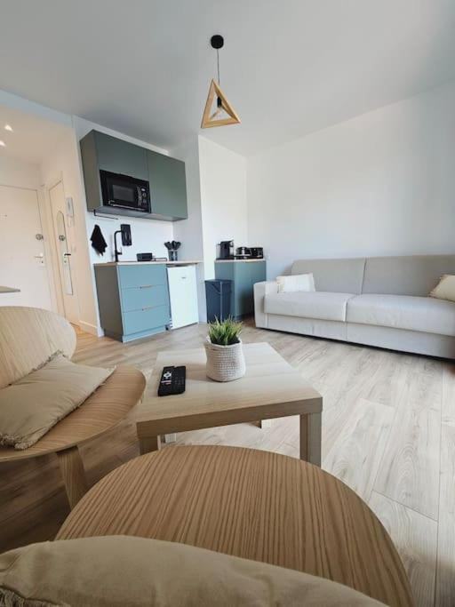 Studio Saint-Laurent-Du-Var Bord De Mer Екстер'єр фото
