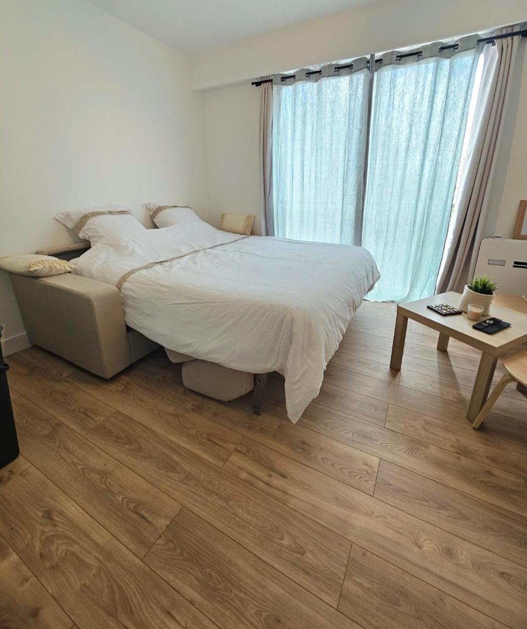 Studio Saint-Laurent-Du-Var Bord De Mer Екстер'єр фото